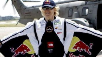 Álvaro Bultó muere: el aventurero y presentador ha muerto en un accidente de 'windfly'