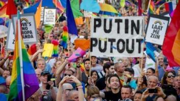 El Parlamento ruso estudiará prohibir a los homosexuales que donen sangre