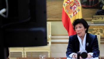 Celaá niega que esté previsto anticipar el final del curso: "De ninguna de las maneras"