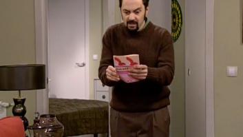 Multan a Mediaset por esta escena de 'La que se avecina': fíjate en lo que tiene en la mano