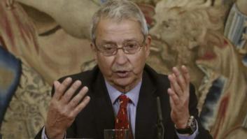 Miguel Cabanela, el cirujano que operó al rey, asegura que renunció a cobrar por sentido del deber