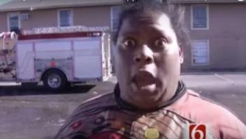 Convierte el incendio de su casa en un fenómeno viral (llorarás de risa)