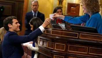 Dos sí hablan si otro quiere