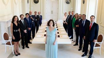 El traje del emperador y de la emperatriz