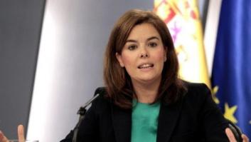 El PSOE responde a Sáenz de Santamaría: "Si busca defraudadores, vaya a la calle Génova"