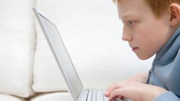 He pillado a mi hijo mirando porno; ¿qué hago?