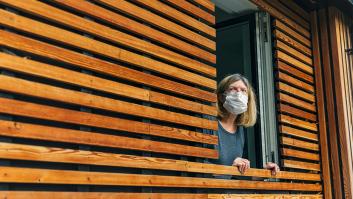 ¿Qué se entiende por mayores cuando se dice que serán los últimos en salir a la calle?