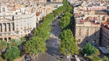 "¿Latas de sardinas para pobres?": el llamativo análisis de 'The Guardian' sobre esta medida de Ada Colau