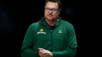 Luc Longley, entrenador asistente de Australia: "Los dioses siguen besando en la polla a España"