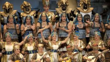 La final del Carnaval de Cádiz encumbra a Juan tras 11 horas de coplas