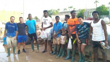 "Negros de mierda, ladrones": insultan a voluntarios inmigrantes que ayudaban en las inundaciones en Murcia