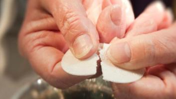 Los obispos piden sencillez en la Primera Comunión y donar parte del regalo a refugiados o vecinos en paro