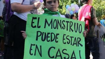 "Asquerosas, hijas de p...": prisión para una mujer por maltrato habitual a sus hijas de 5 y 7 años