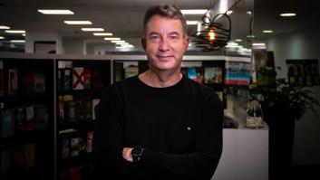 A César Carballo no le hace falta nombrar a Ayuso para dedicarle este duro mensaje