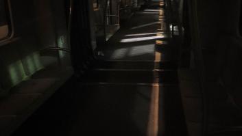 Se queda dormido en el metro de Valencia y lo que se encuentra al despertar es historia de Twitter