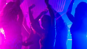 Qué está pasando con los pinchazos en discotecas y aglomeraciones