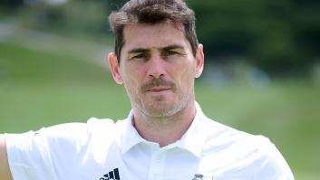 Critican el estilismo de Casillas y él responde con una foto que ya es historia de Twitter