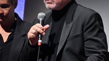 Almodóvar, Bayona y otros cineastas solicitan su baja de la SGAE