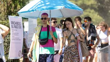 A 40 grados en autobús sin aire acondicionado: "Cogió el martillo para romper la ventana"