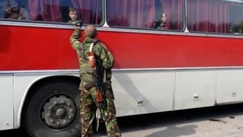 Los insurgentes declaran la ley marcial y el toque de queda en Donetsk