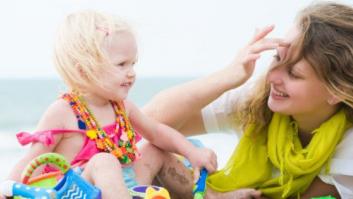 A las mujeres que llevan bikini delante de mis hijas