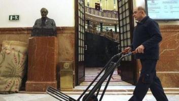 Unos que vienen, otros que se van