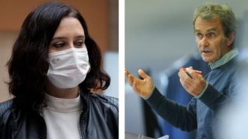 Ayuso intenta reírse de las palabras de Fernando Simón pero la gracia le sale mal