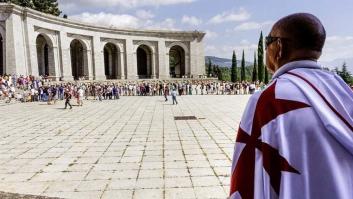 El senador que pidió dinamitar el Valle de los Caídos solicita ahora expulsar a los benedictinos de la abadía