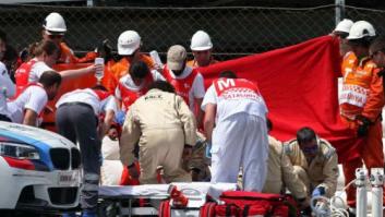 El piloto español Luis Salom, evacuado en ambulancia tras un grave accidente