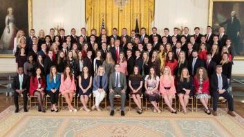 Esta foto de Trump lleva 25.000 retuits en cuatro horas: si te fijas un poco, verás rápido la razón