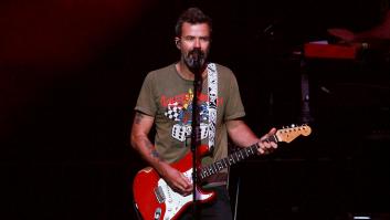 Los 8 vídeos para recordar a Pau Donés, líder de Jarabe de Palo