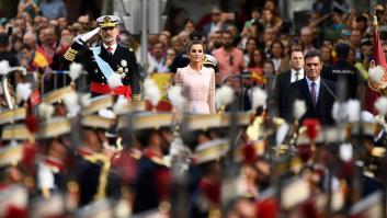 Rafael Hernando (PP) dice que el paracaidista se enganchó con la farola por el "gafe" de Pedro Sánchez