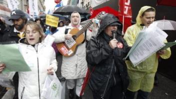 Primera 'marea blanca' del año en defensa de la sanidad pública