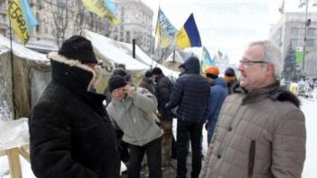 El presidente de Murcia, desde Ucrania: "Suspendí la reunión ¿Qué hago sentado con un Gobierno que apalea a los manifestantes?"