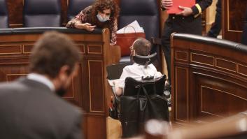 Echenique provoca los gritos del PP al hablar así de Feijóo: “Hay fotos”