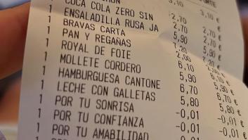 Lo que este restaurante puso a unos clientes en el ticket de la cuenta es de nota