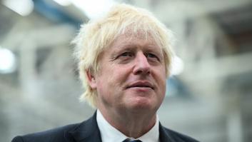 Los 'tories' preferirían que Johnson siguiera gobernando y mantienen a Liz Truss como favorita