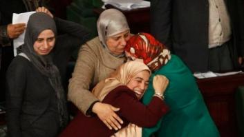 Túnez aprueba su primera constitución democrática desde 1956