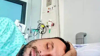 Estos hombres han tenido la viruela del mono y quieren que sepas algo