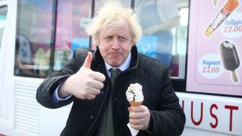 Filtraciones, albañiles y despechos arrinconan a Johnson en su 'semana horribilis'