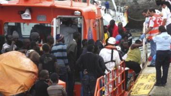 El Gobierno atribuye al buen tiempo y el fin del ramadán la llegada masiva de pateras