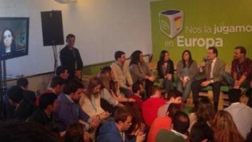 Rajoy a una estudiante de Erasmus: "Seguro que te estará sentando bárbaro"