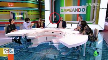 El accidentado arranque de 'Zapeando': ojo a lo que sacó Dani Mateo de debajo de la mesa