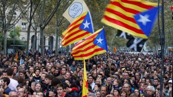 Unas 7.000 personas asisten al acto 'Hagámosles reflexionar' de Tsunami Democràtic en Barcelona