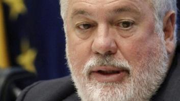 Cañete vende sus participaciones en petroleras para pasar el examen de la Eurocámara