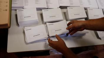 El voto por correo cae un 26,7% el 10-N