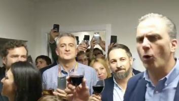 Vox celebra sus resultados del 10-N con un brindis de los tercios de Flandes