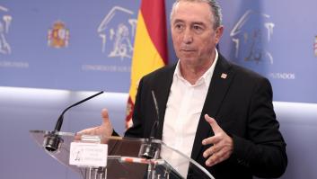 Alberto Casero se equivoca de nuevo, Baldoví lo ve y deja un tuit cortito y al pie