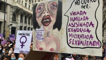 Un diputado de Podemos mira al miembro del PP que insultó a Irene Montero y se queda a gusto