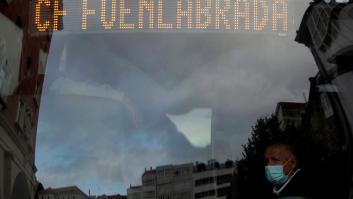 Ocho positivos entre la expedición del Fuenlabrada, a la que se le han realizado 46 PCR en A Coruña